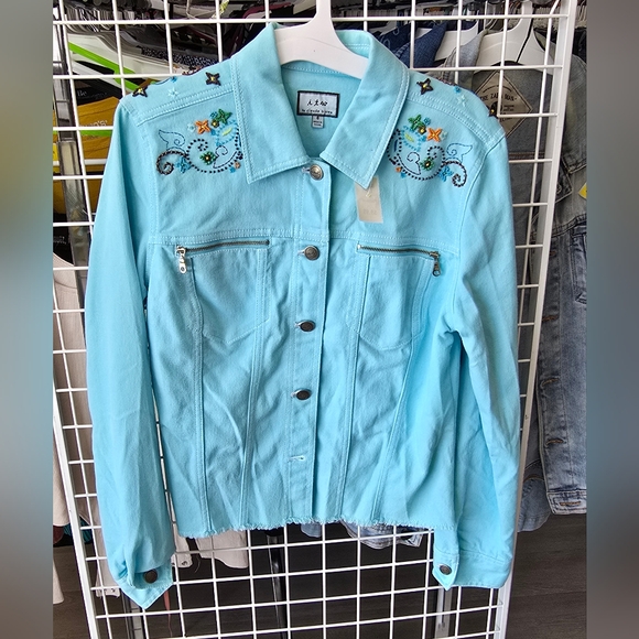 Embroidered Light Blue Denim Jacket - Picture 1 of 3